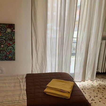 A Casa Da Claudio Appartement Parma Buitenkant foto