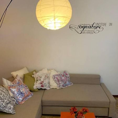 A Casa Da Claudio Appartement Parma Buitenkant foto